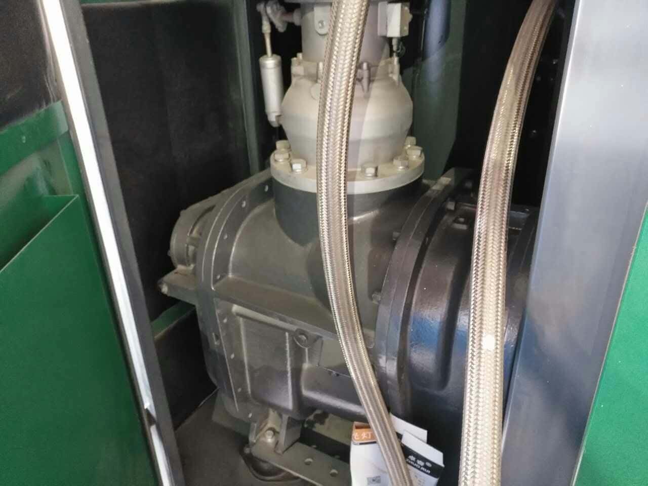 �_���ݗU�Չ��C�ڿ͑��F��