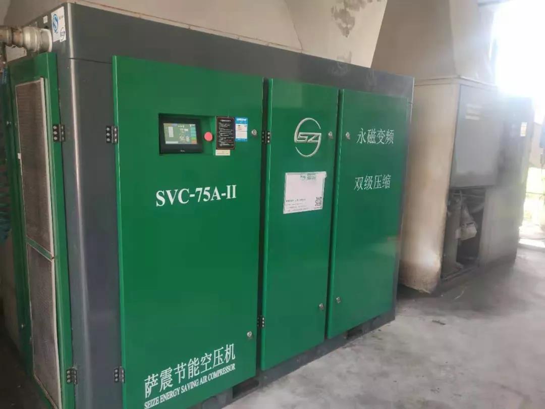 �_������׃�l�p�����s�Չ��C