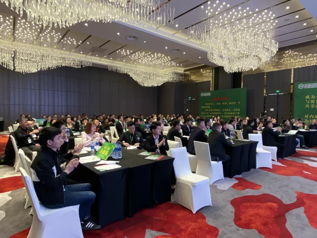 薩震節能空壓機