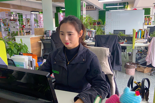 薩震智能節(jié)能空壓機(jī)優(yōu)秀員工