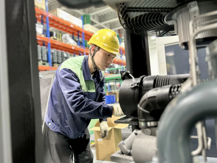 上海薩震節能空壓機生產廠家