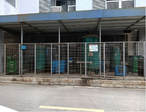 ����׃�l�Չ��C