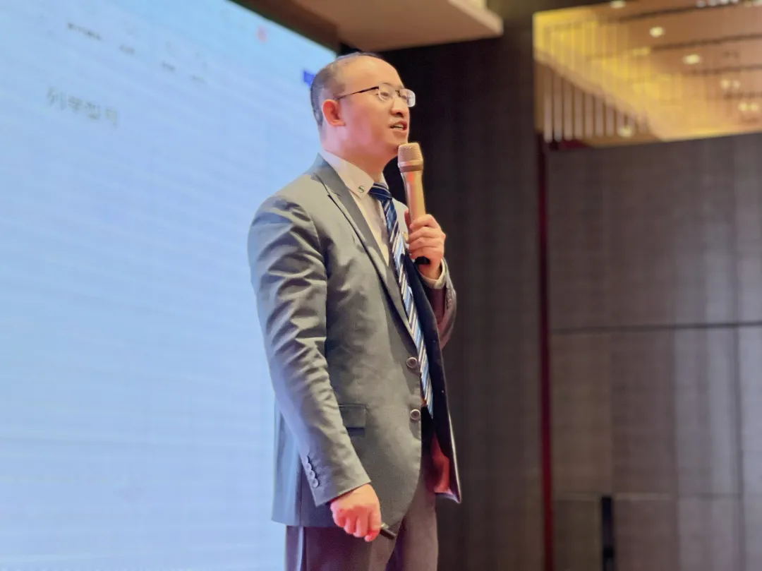 �Ϻ��_���ܿՉ��C�N����Ӗ-�_�𿂽����̼t��