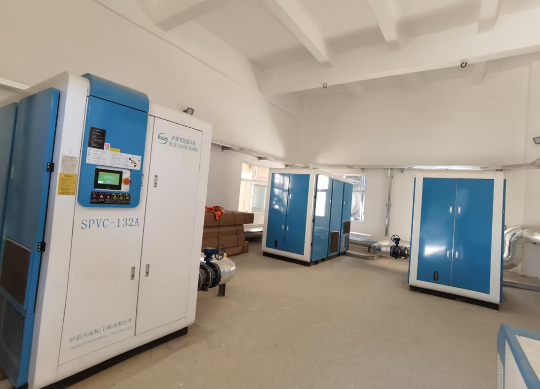 �_��o���ݗU�Չ��C